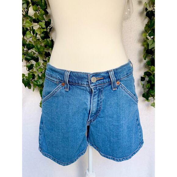 LEVI'S VINTAGE Mid Rise Light Wash Cotton Jean Shorts Women's Size 10 Medium - Picture 7 of 12